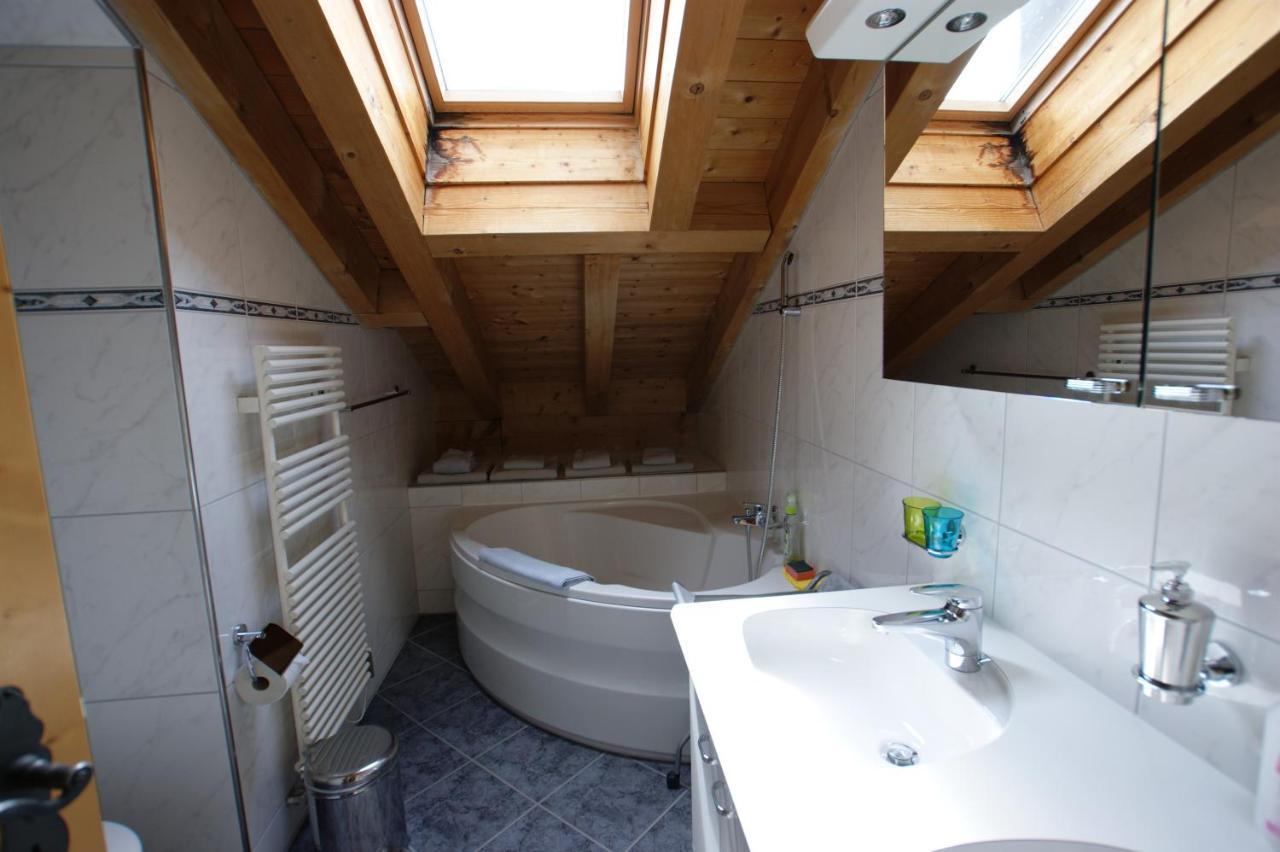 Ferienwohnung Gotschnablick Klosters-Serneus Exterior foto