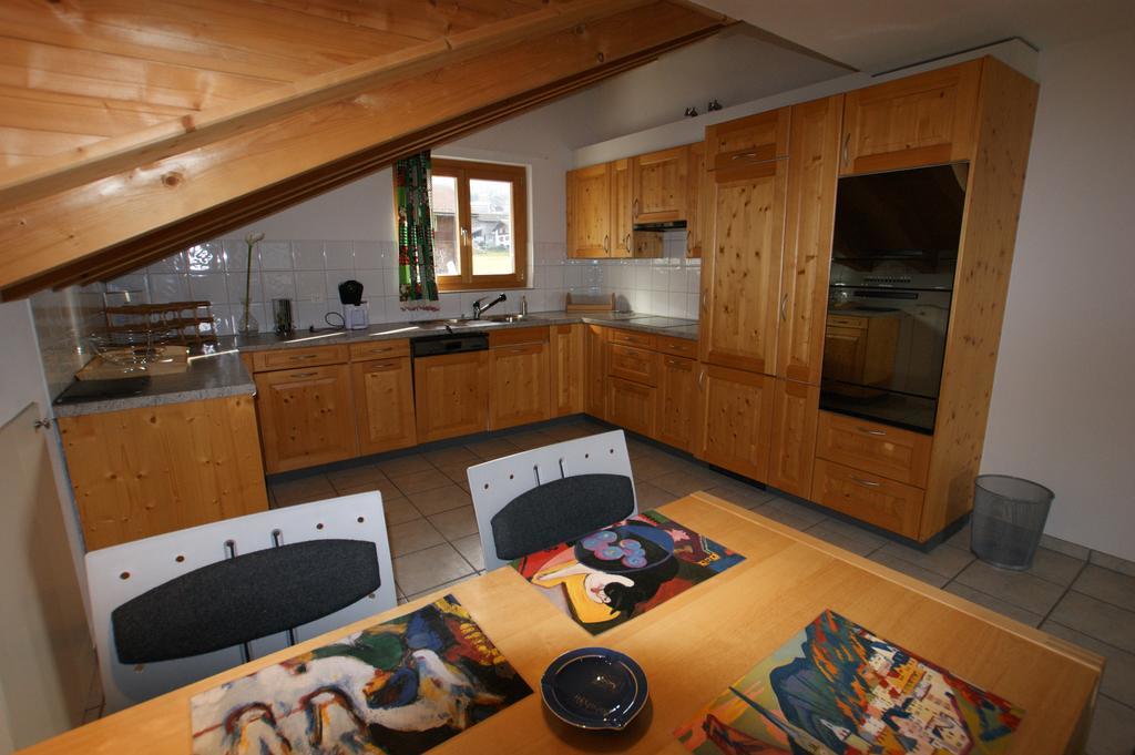 Ferienwohnung Gotschnablick Klosters-Serneus Zimmer foto